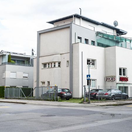 Elegant Apartment in Innsbruck near Golden Roof Exterior foto