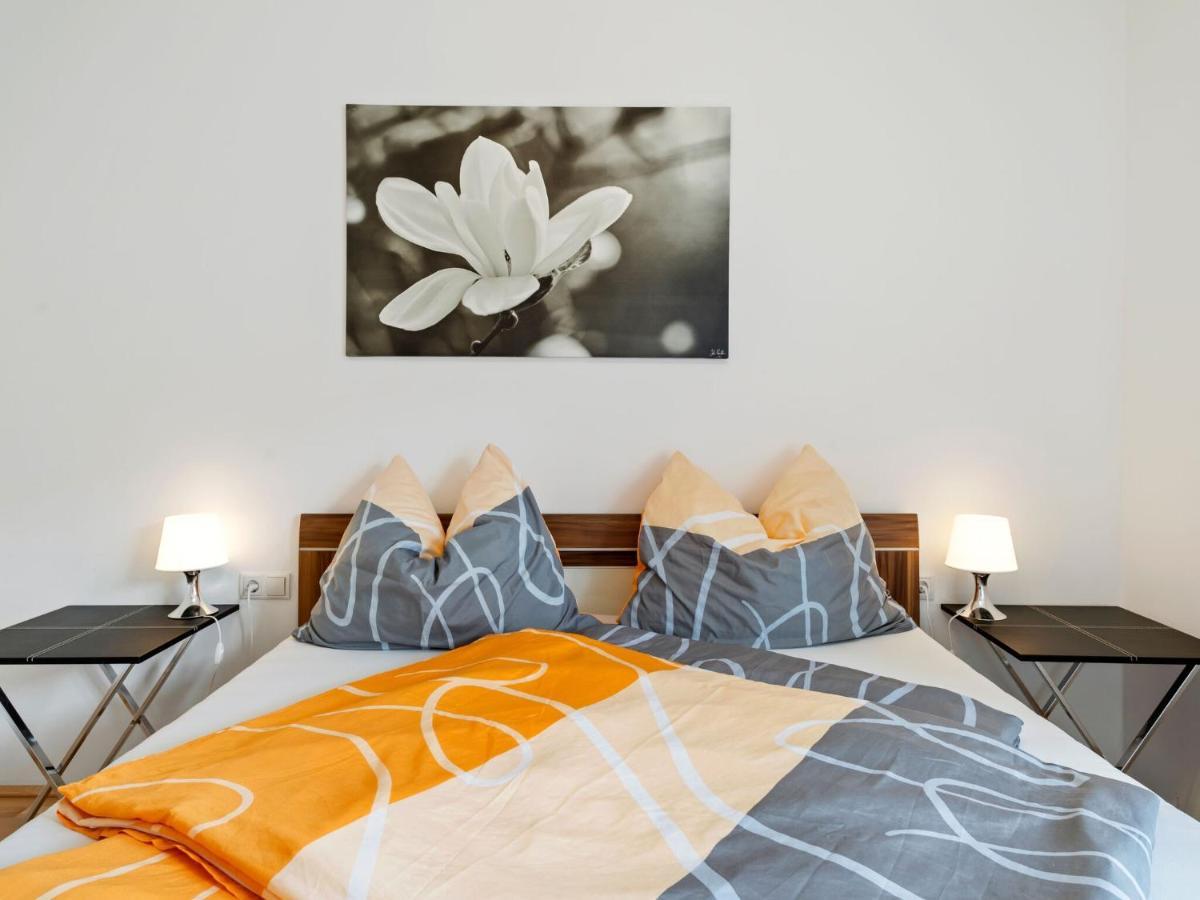 Elegant Apartment in Innsbruck near Golden Roof Exterior foto