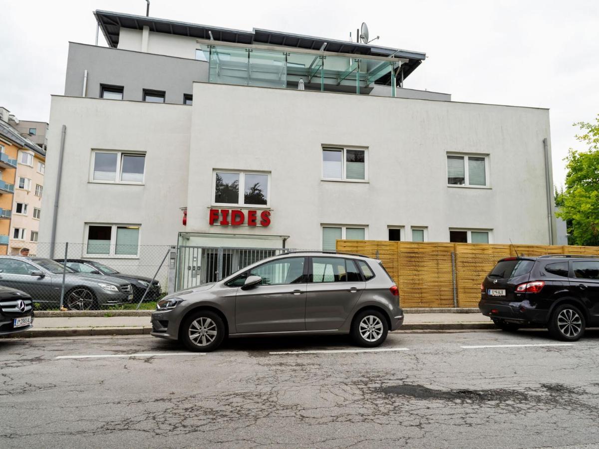 Elegant Apartment in Innsbruck near Golden Roof Exterior foto